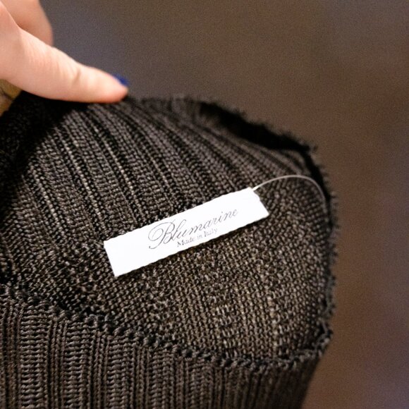 Bluemarine Black knit mock neck sleeveless top - Picture 4 of 4